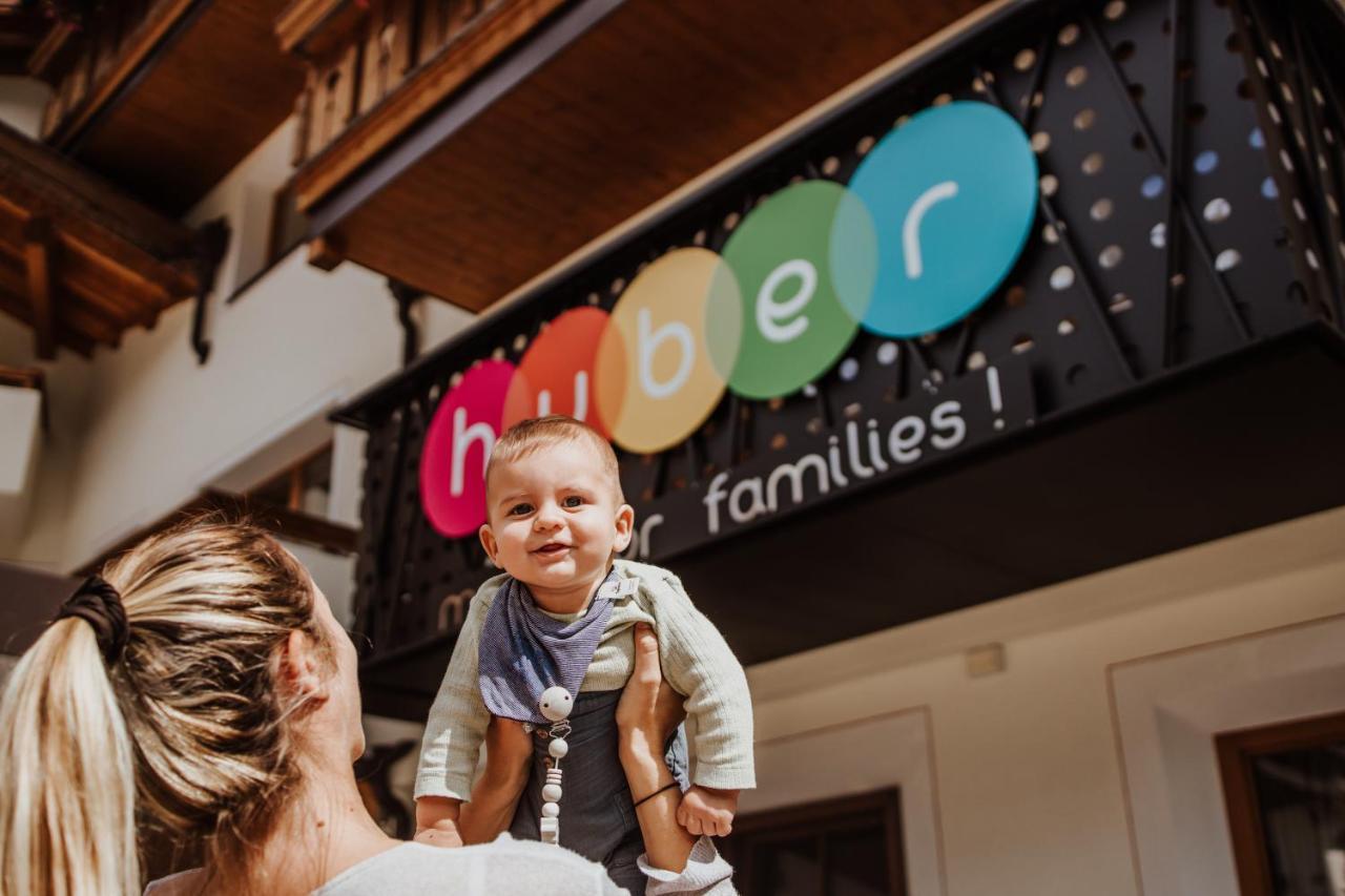 Familienhotel Huber Valles Exterior foto